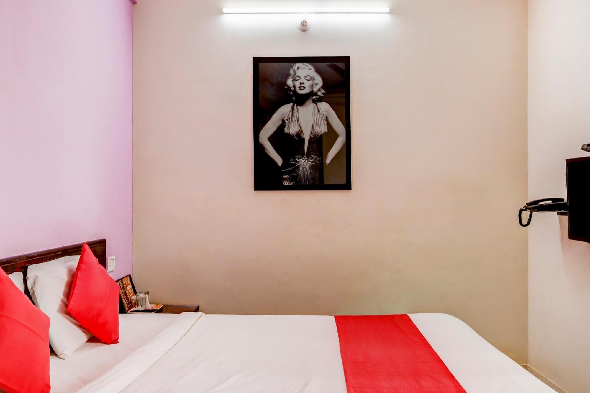 Hotel O Manu Residency Bangalore Exterior foto